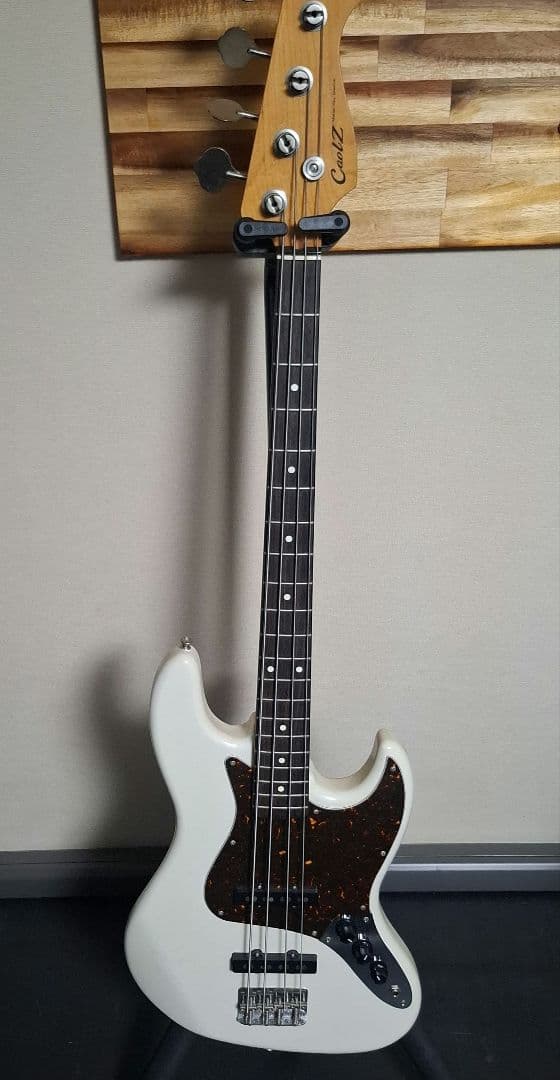 CoolZジャズベース　ギグバッグ付