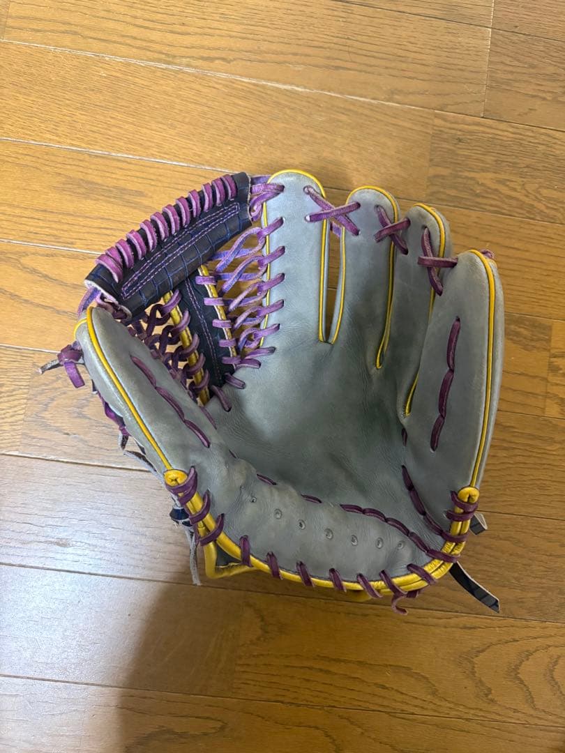 硬式用グラブ　ノーブランド　内野用