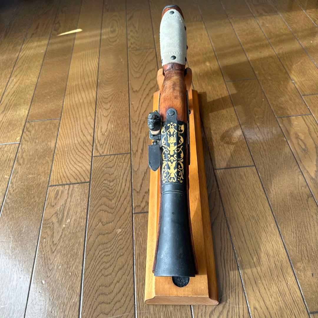 木製クラシックライフル置物