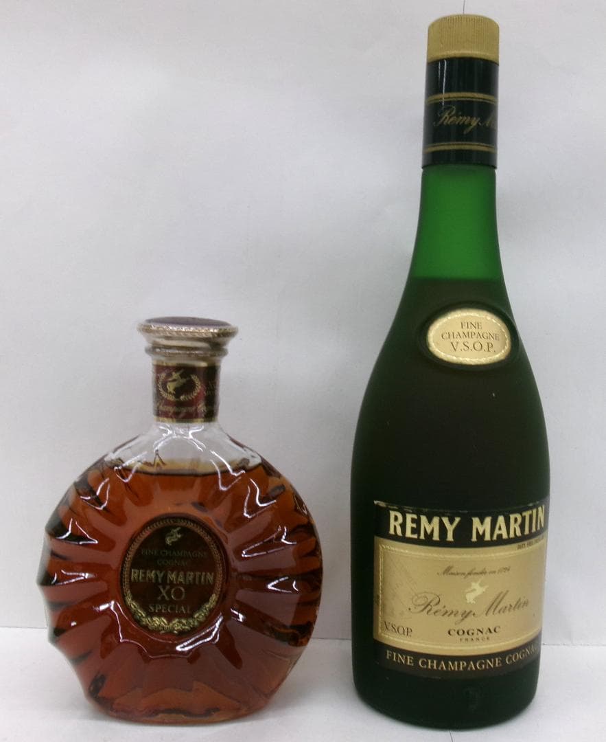 合計1050ｍL・レミーマルタンの2本セット（RSH112・RVSOP18）