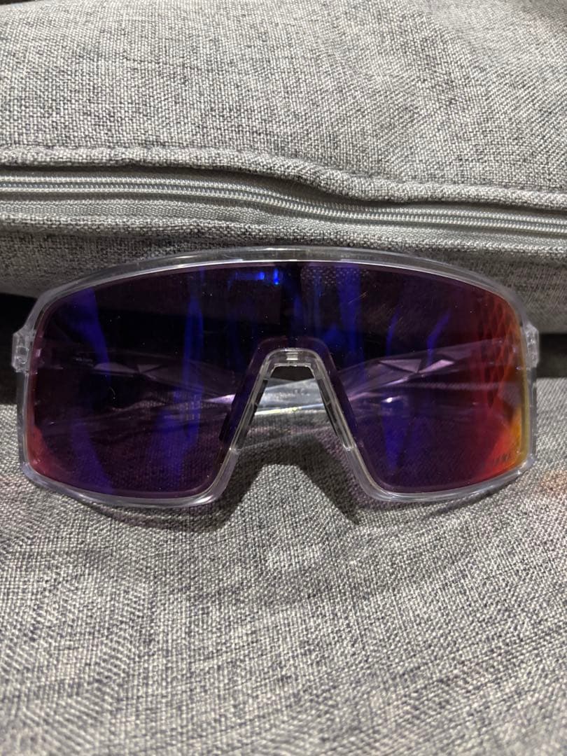 Oakley スポーツサングラス レッド