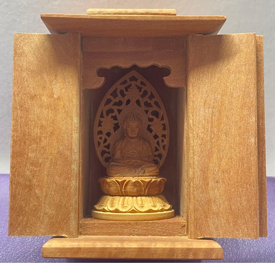 インド籠山白檀　　ミニ阿弥陀仏　　サイズ六分