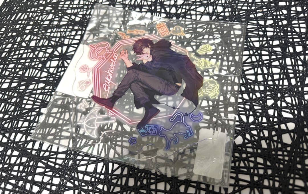 スロウダメージ　トワ　アクリルスタンド　eeoくじ 描き下ろしイラスト