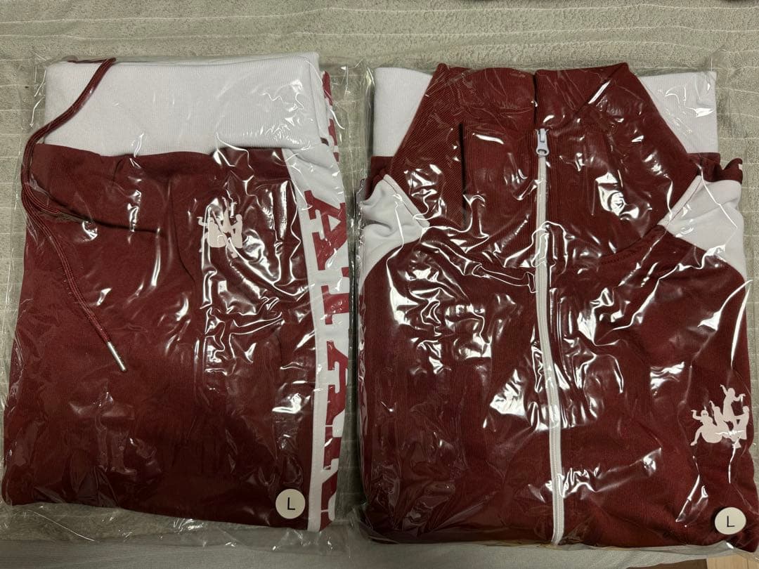 新しい学校のリーダーズ 赤ジャージLサイズ