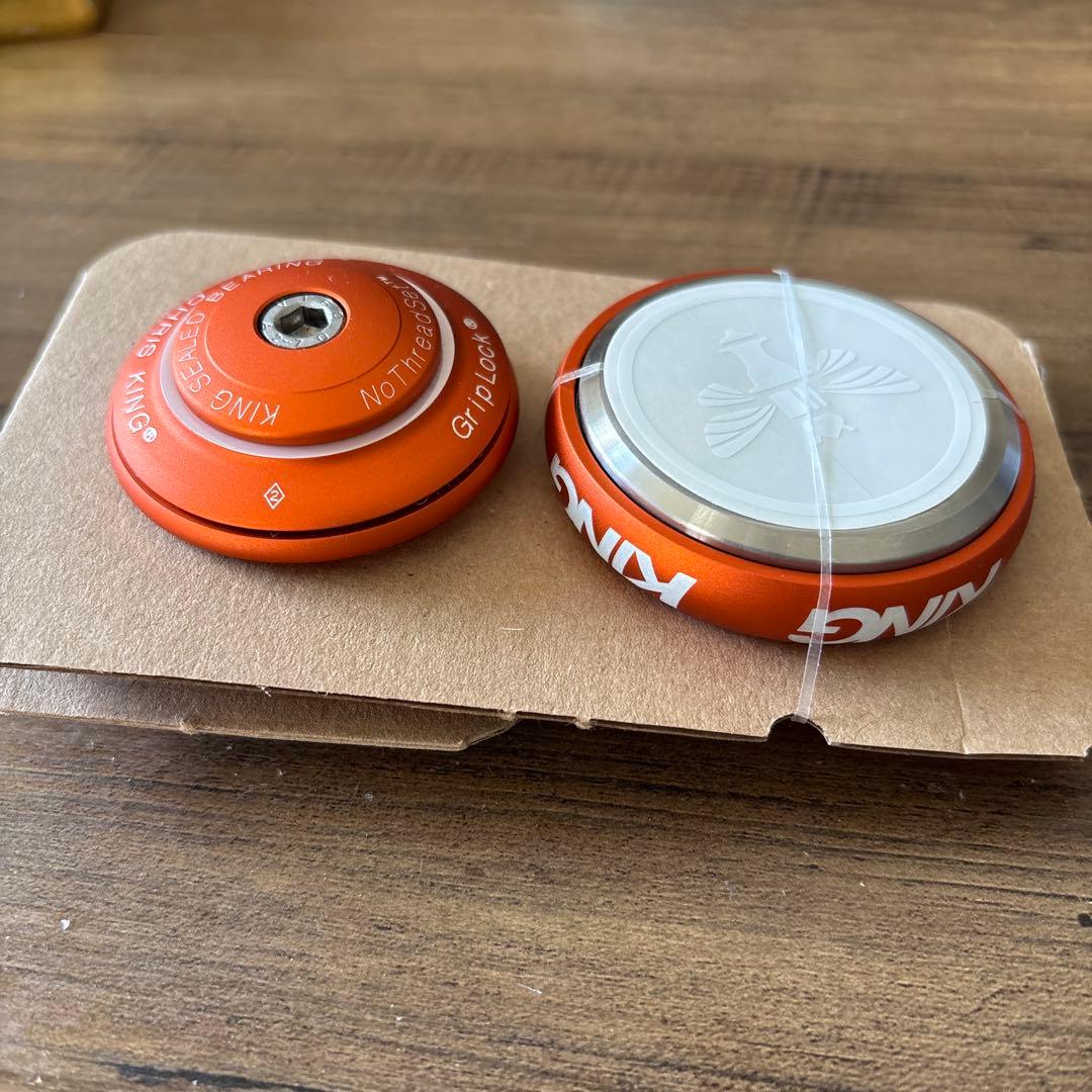 クリスキング　inset7 マットマンゴー　新品　未使用