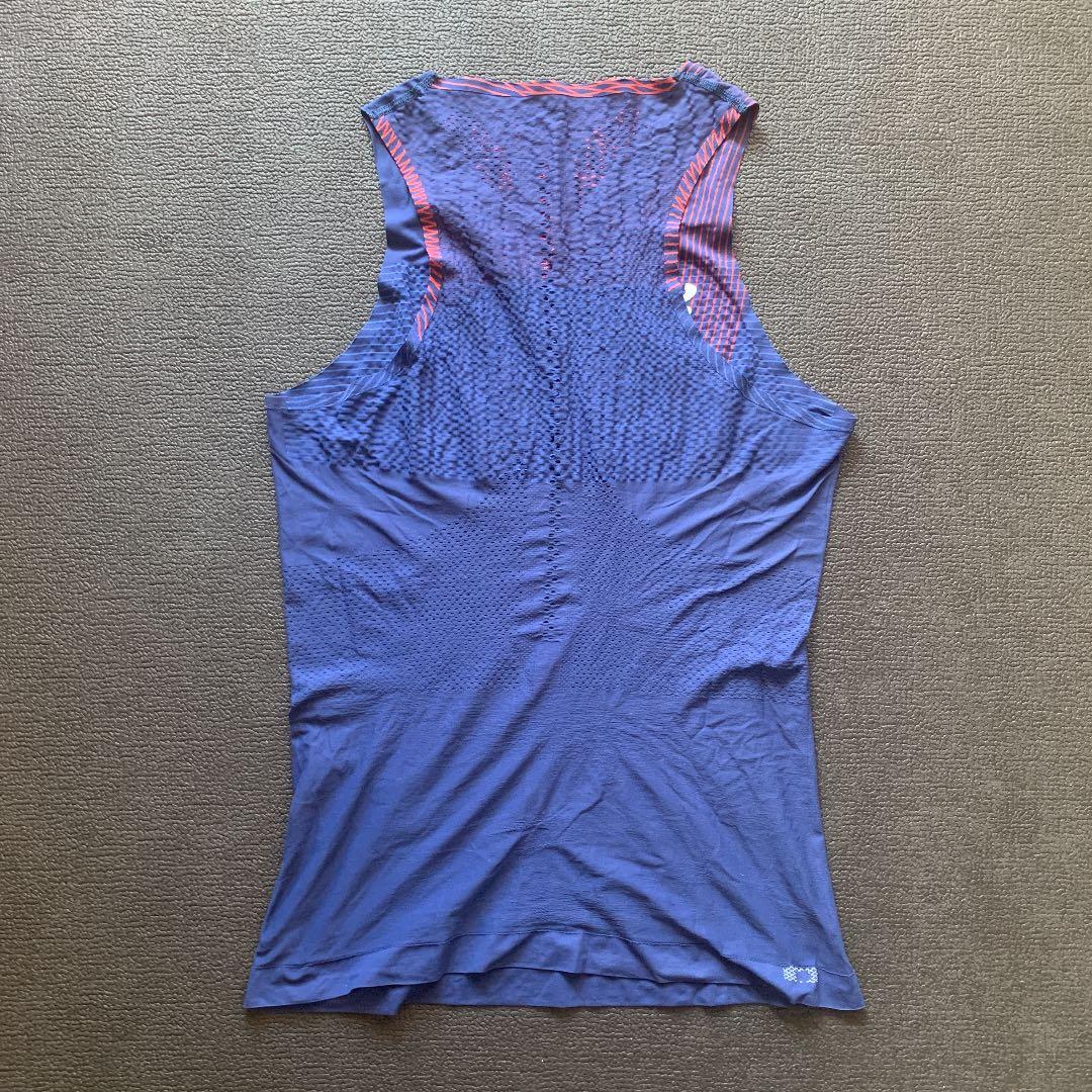 Compressport ランニングシャツ