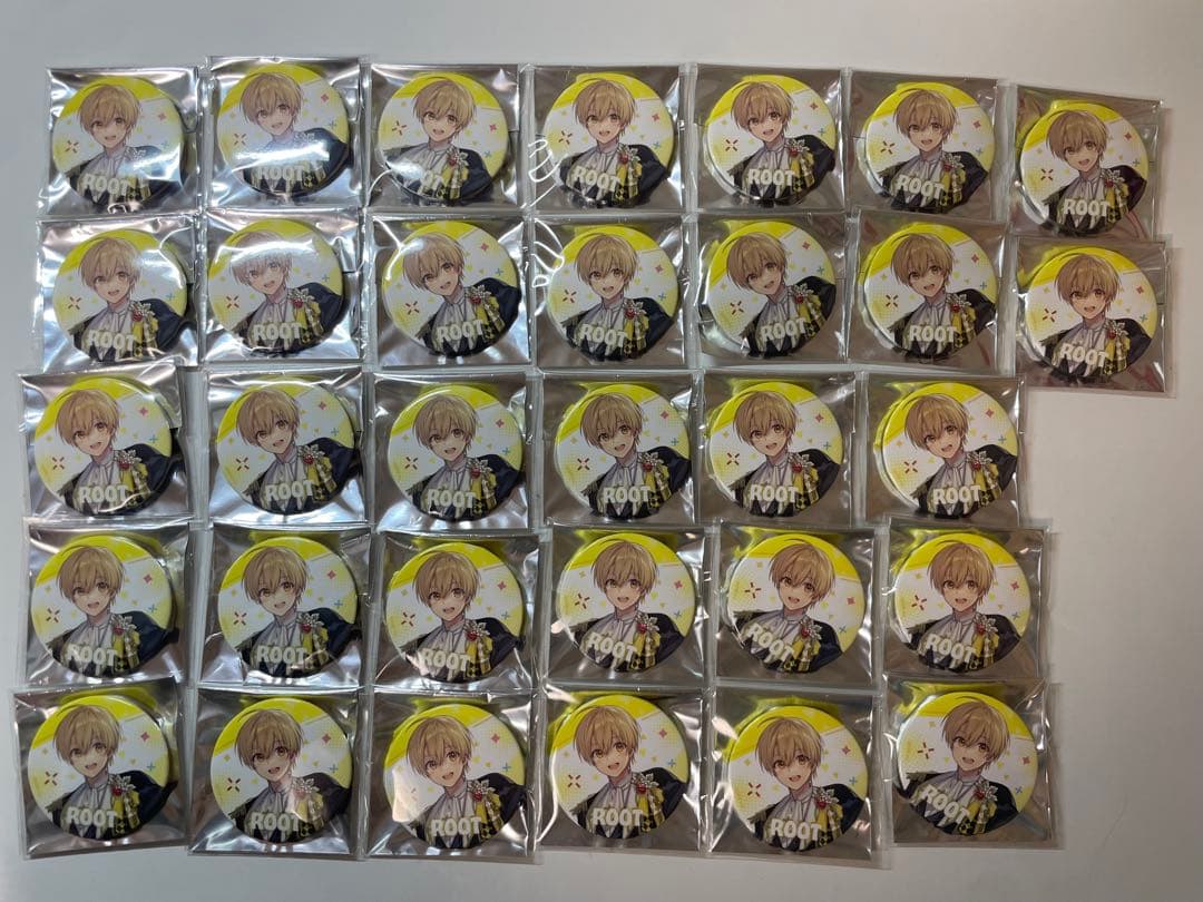 すとぷり るぅと アリツア後半等身 缶バッジ 32個