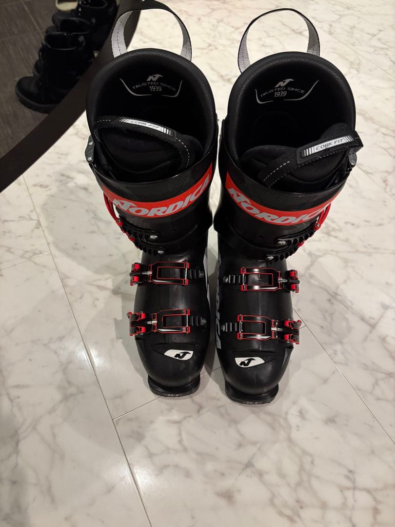 ノルディカDobermann GP130 ドーベルマン 26.5