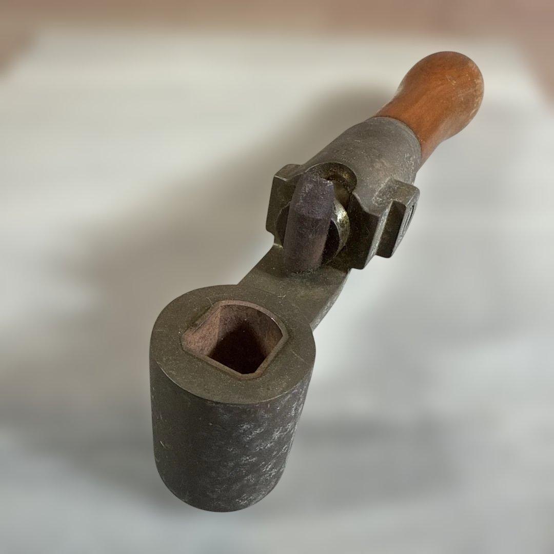 ろ*す様 激レア　鉄道用　木製ブレーキ用ハンドル　使用感有り