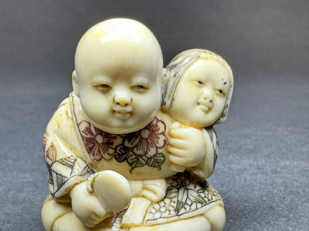 極上　根付　置物　彫刻 細密細工　骨董　アンティーク