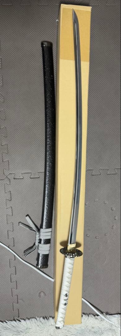 【断捨離】亜鉛合金模造刀 菊一文字則宗