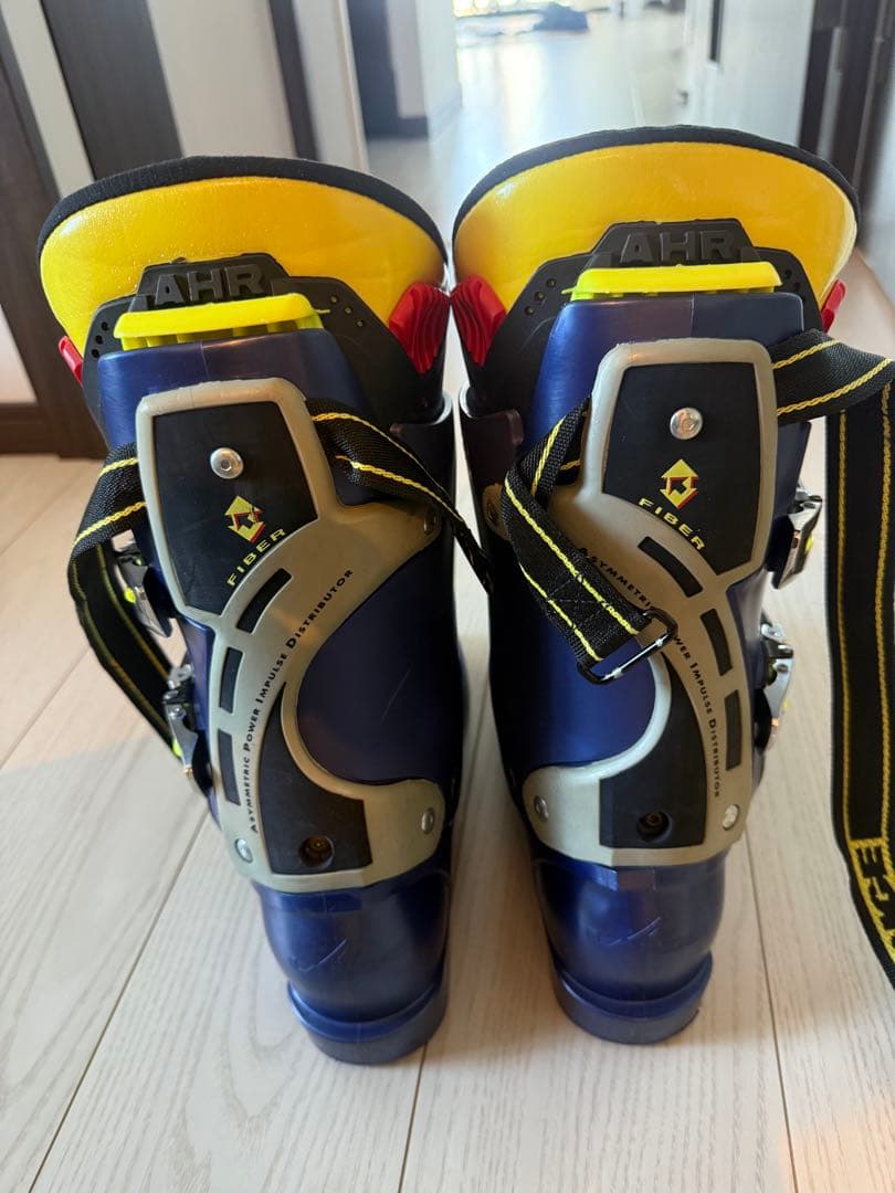 LANGEスキーブーツ　ジュニア　25〜25.5cm