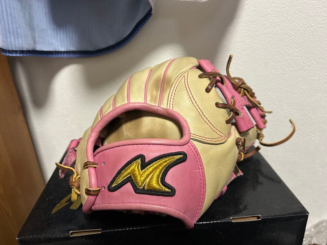 ノーリミット　軟式グローブ