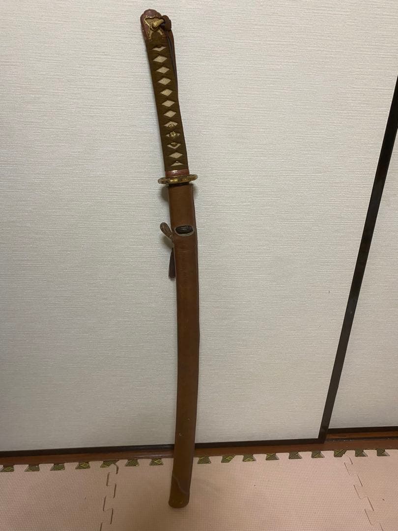 軍刀革鞘付き竹刀日本刀模造刀日本軍指揮官刀全長100cm