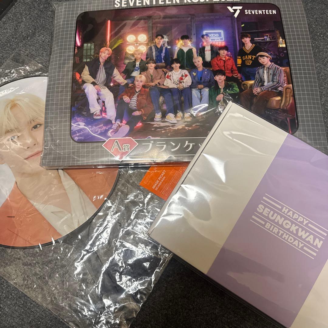 SEVENTEEN KUJI 2022 A賞ブランケット うちわ グッズ