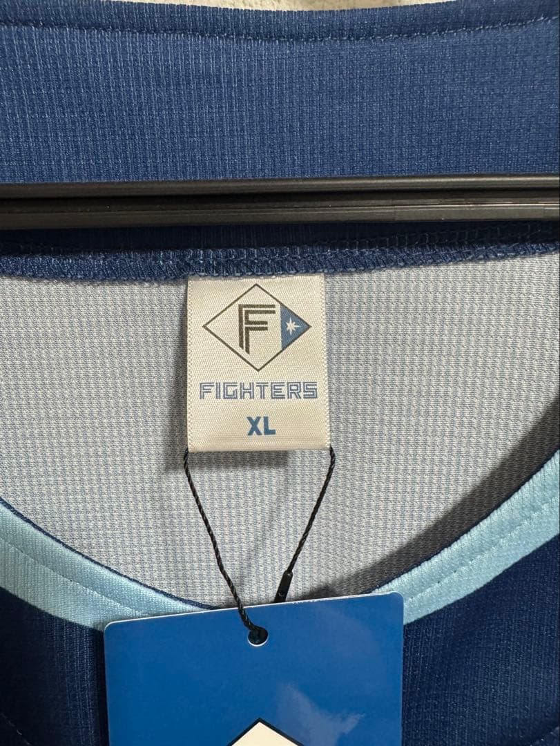ファイターズ　ユニフォーム　XL伊藤大海　未使用