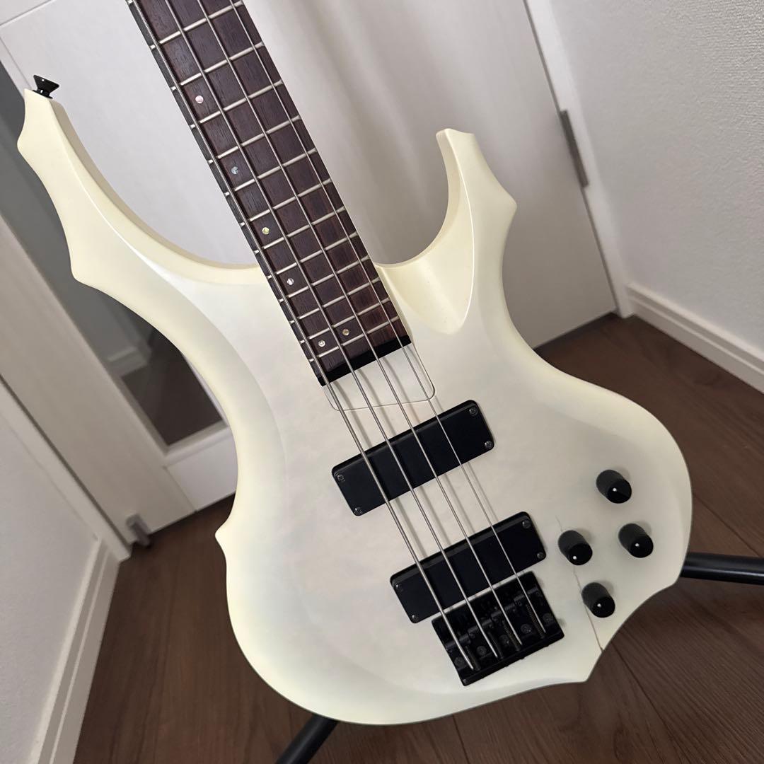ベース EDWARDS by ESP E-T-98FR