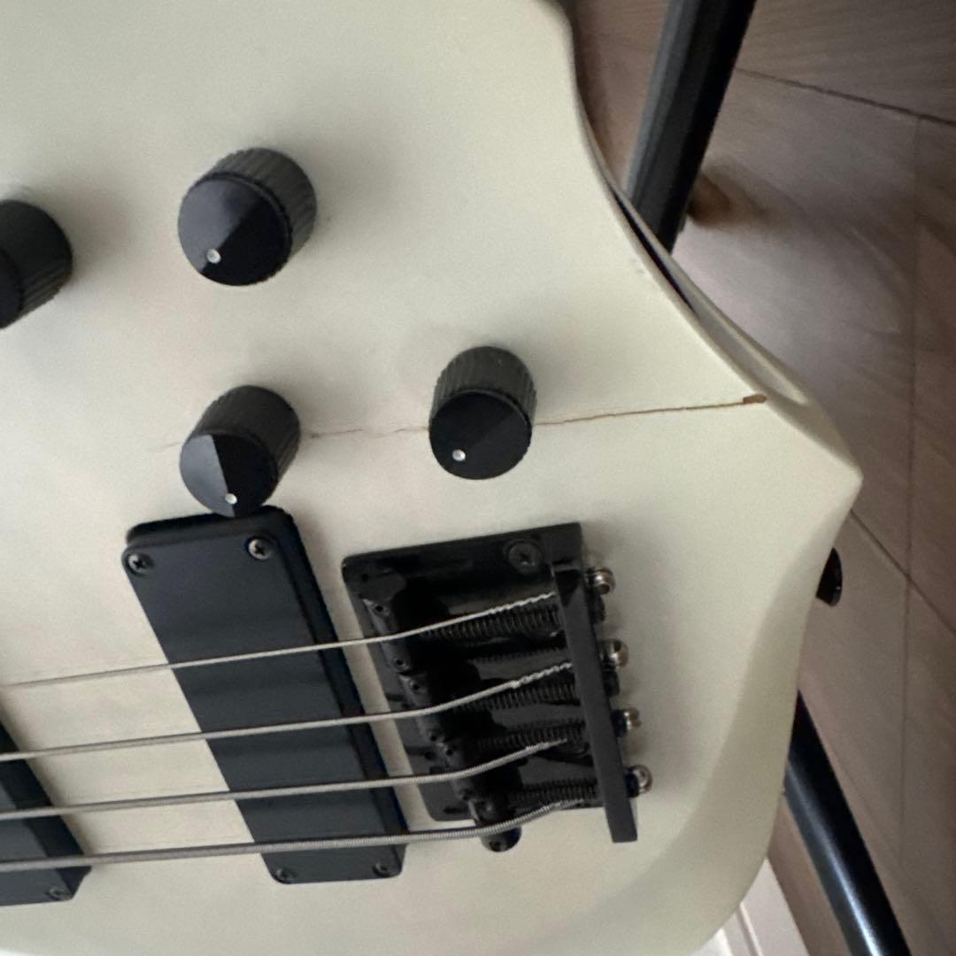 ベース EDWARDS by ESP E-T-98FR