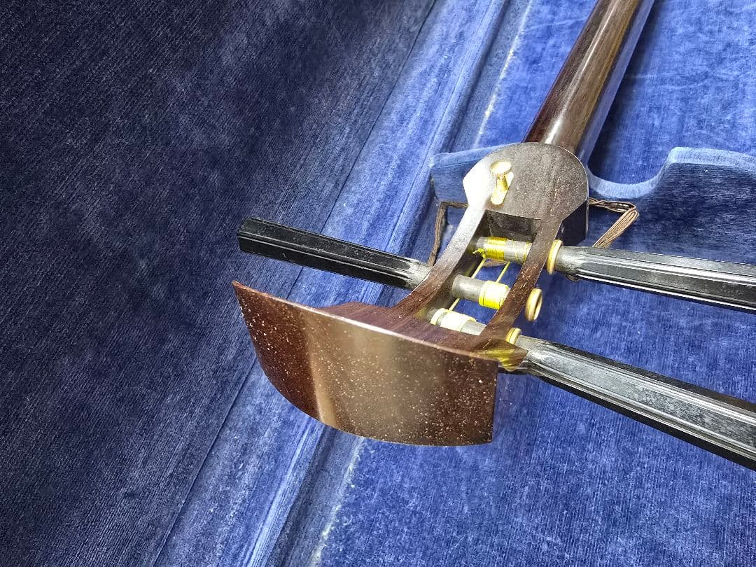 すぐ弾けます！紅木の三味線　おまけケース付き　メンテナンス品