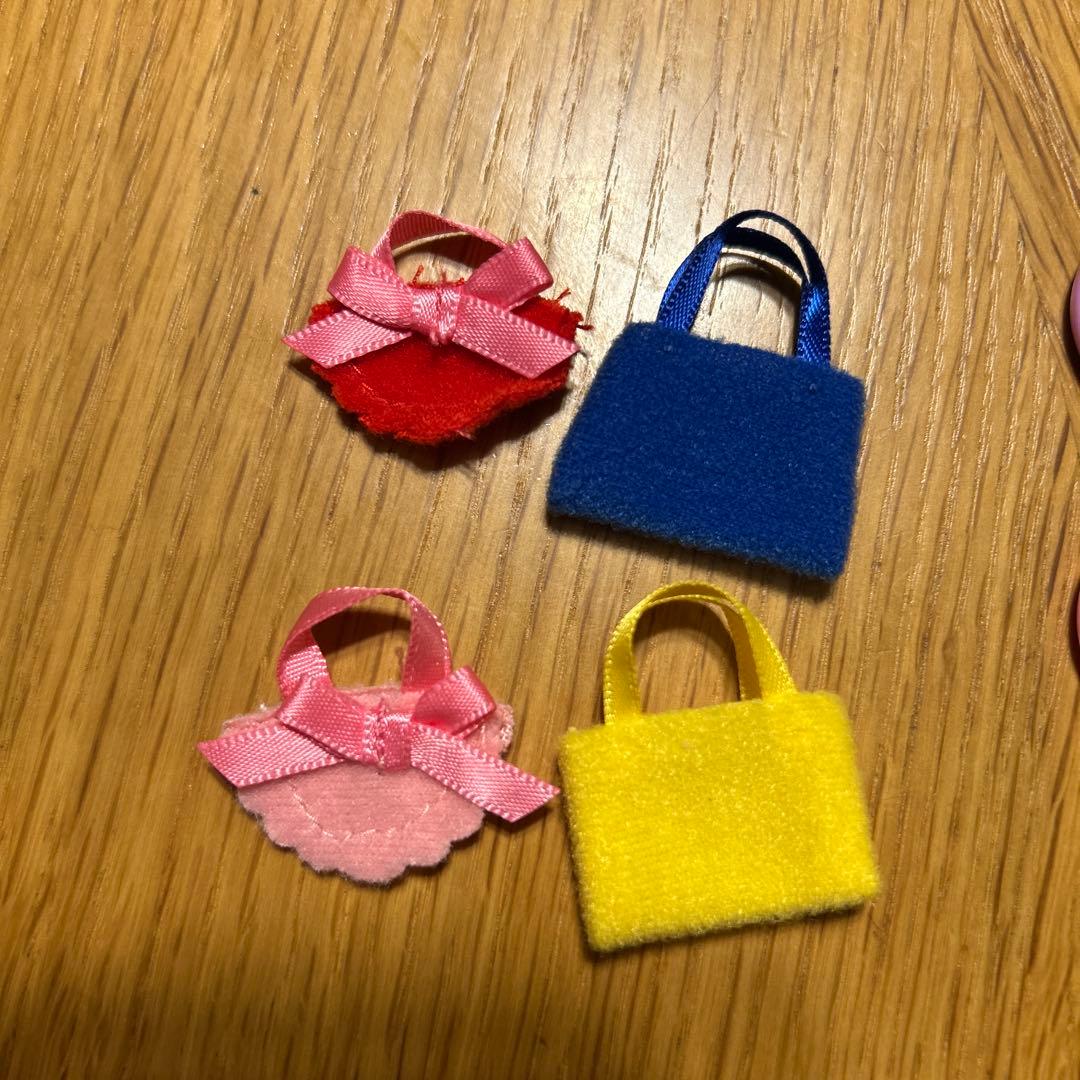 サンリオ　キティ　スイーツパラダイス　ドール　着せ替え　人形　小物　レア