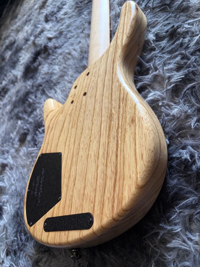 ベース KALA California U-BASS Hawaiian Fretless