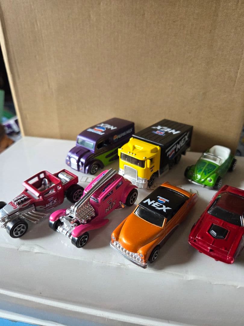 Hot Wheels ミニカー NEX5台 他２台