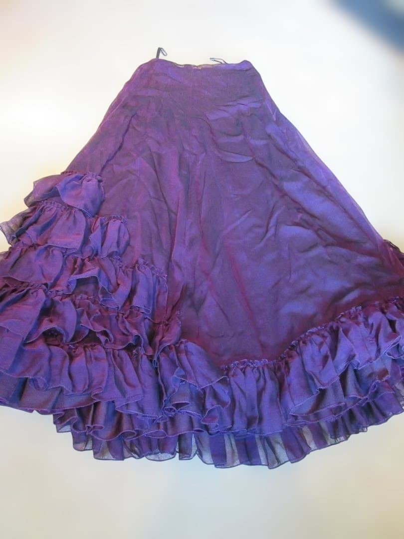 Lina フラメンコスカート 紫色 フリル付き