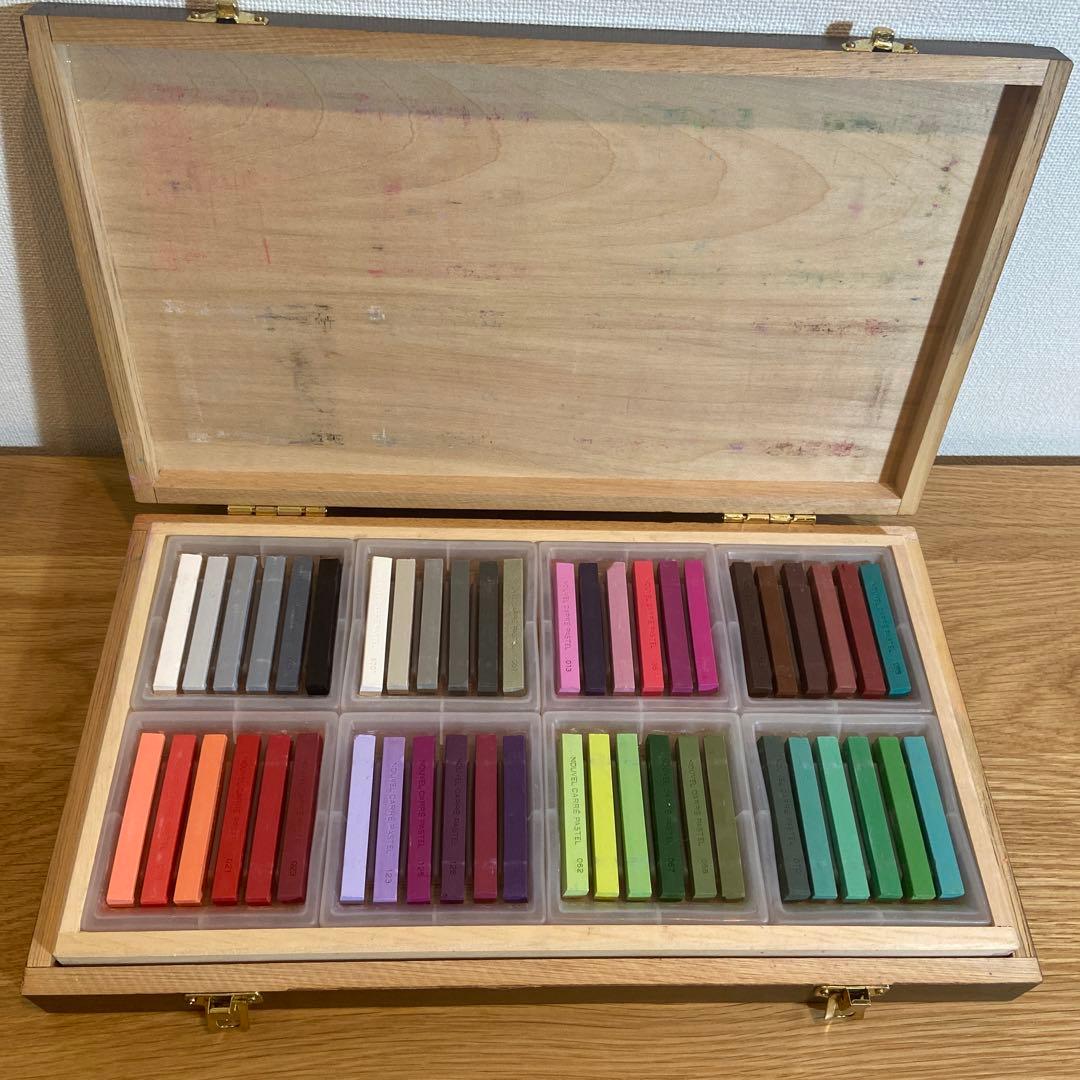 NOUVEL CARRE PASTEL 96色 木箱