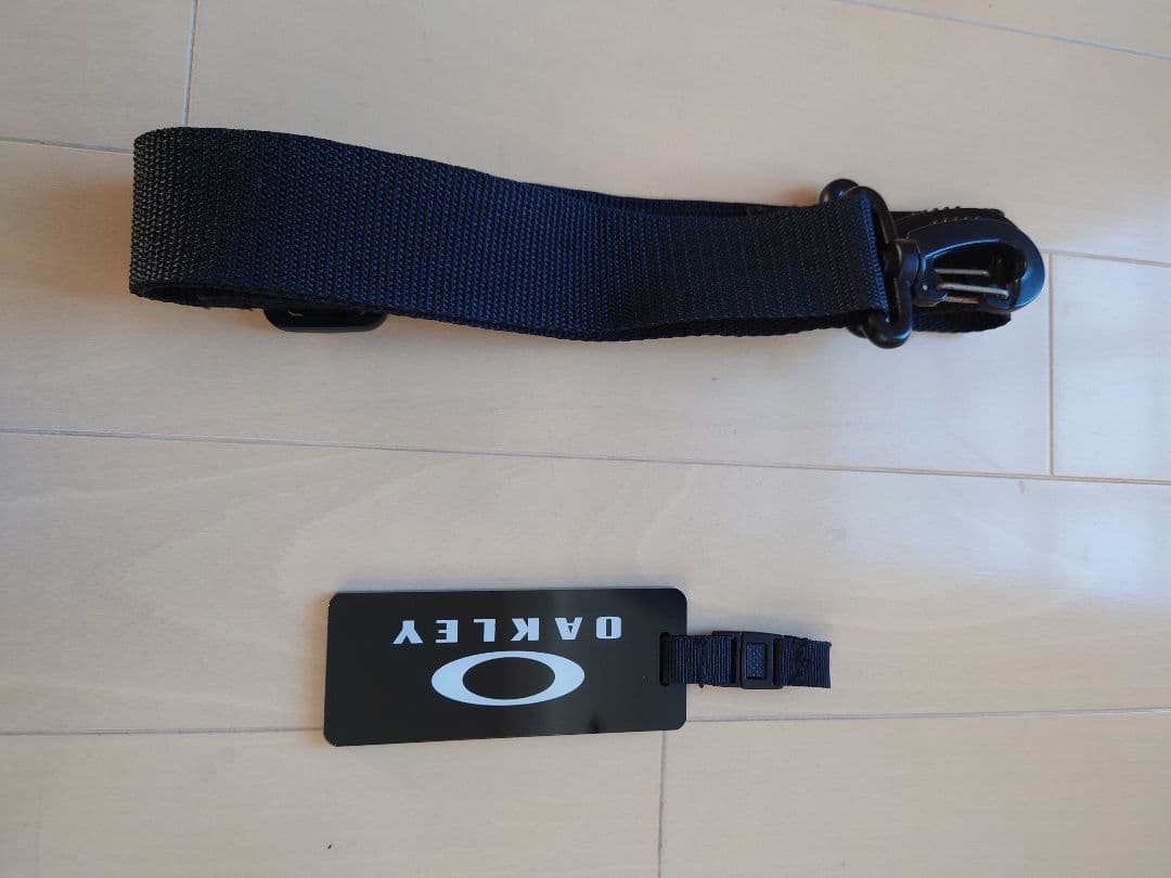 一*休様 【美品】OAKLEY セルフスタンドバッグ ブラック
