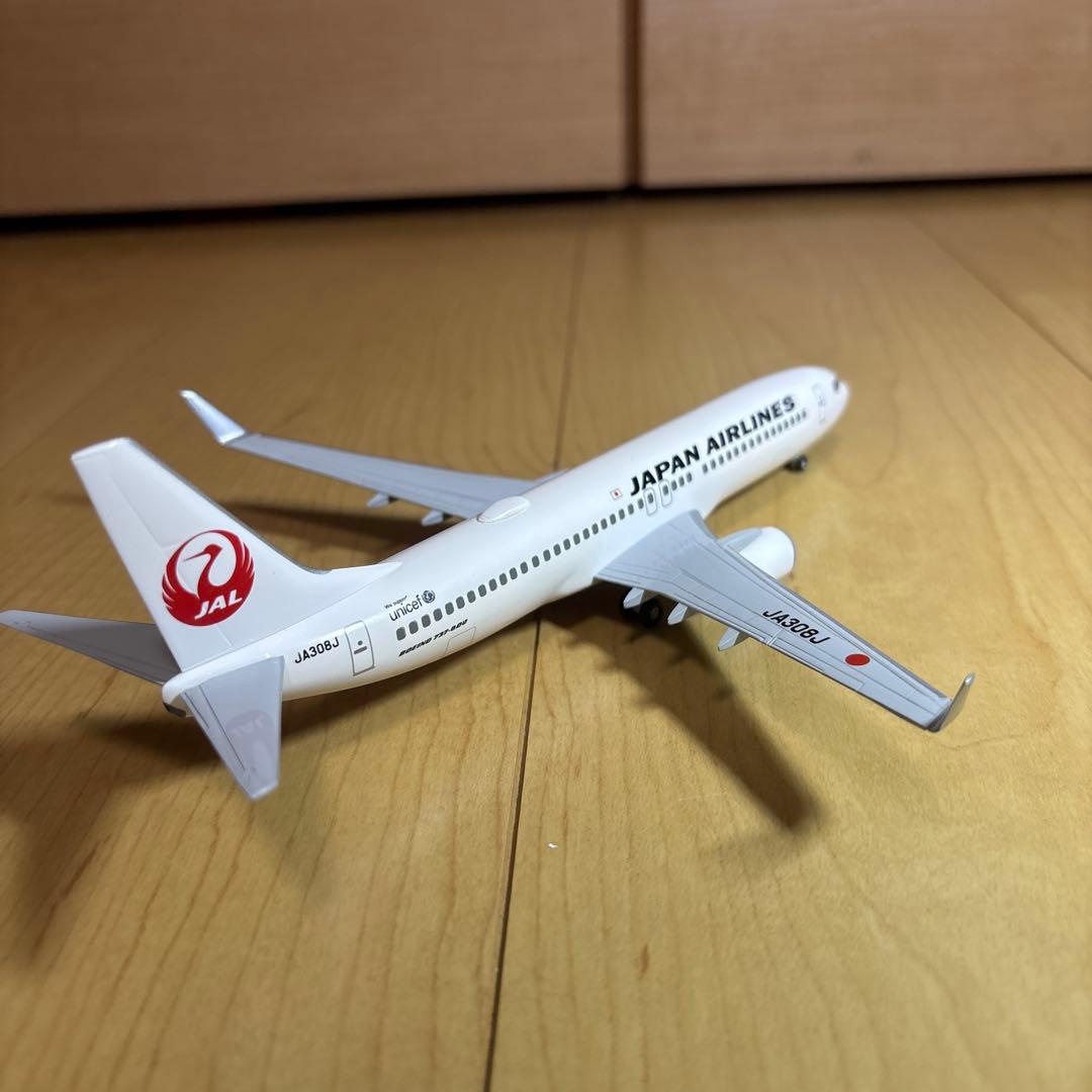 や*た様 JALUX 1/200 737-800 JA308J