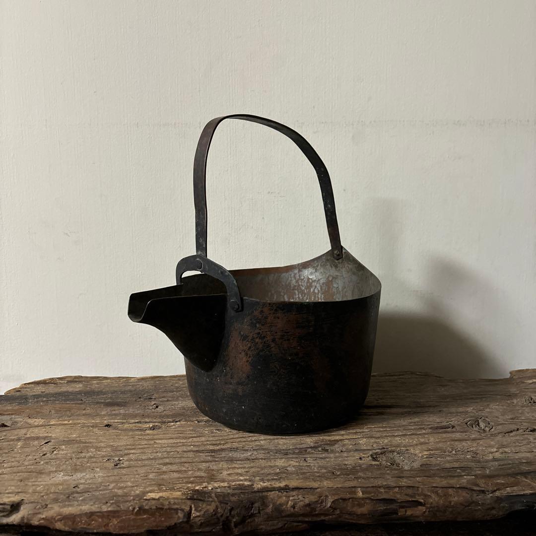 シャビー 古い片口銅鍋その④コッパーケトル　骨董　ガーデニング　古道具　検:李朝