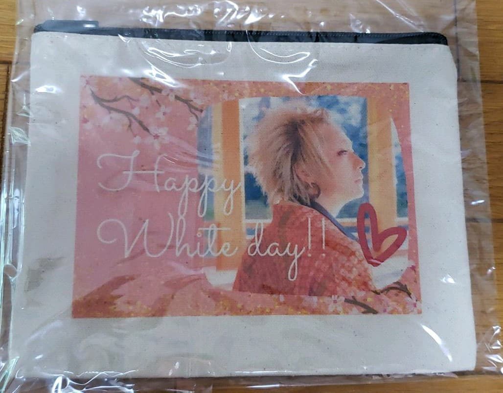 非売品‼️櫻井有紀ポーチ