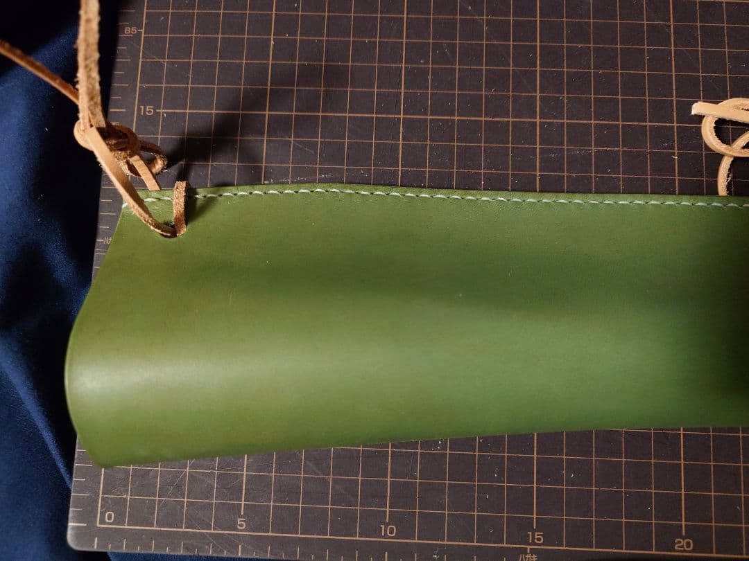 緑色 本革 コントラバス 弓ホルダー 弓ホルスター ハンドメイド レザー