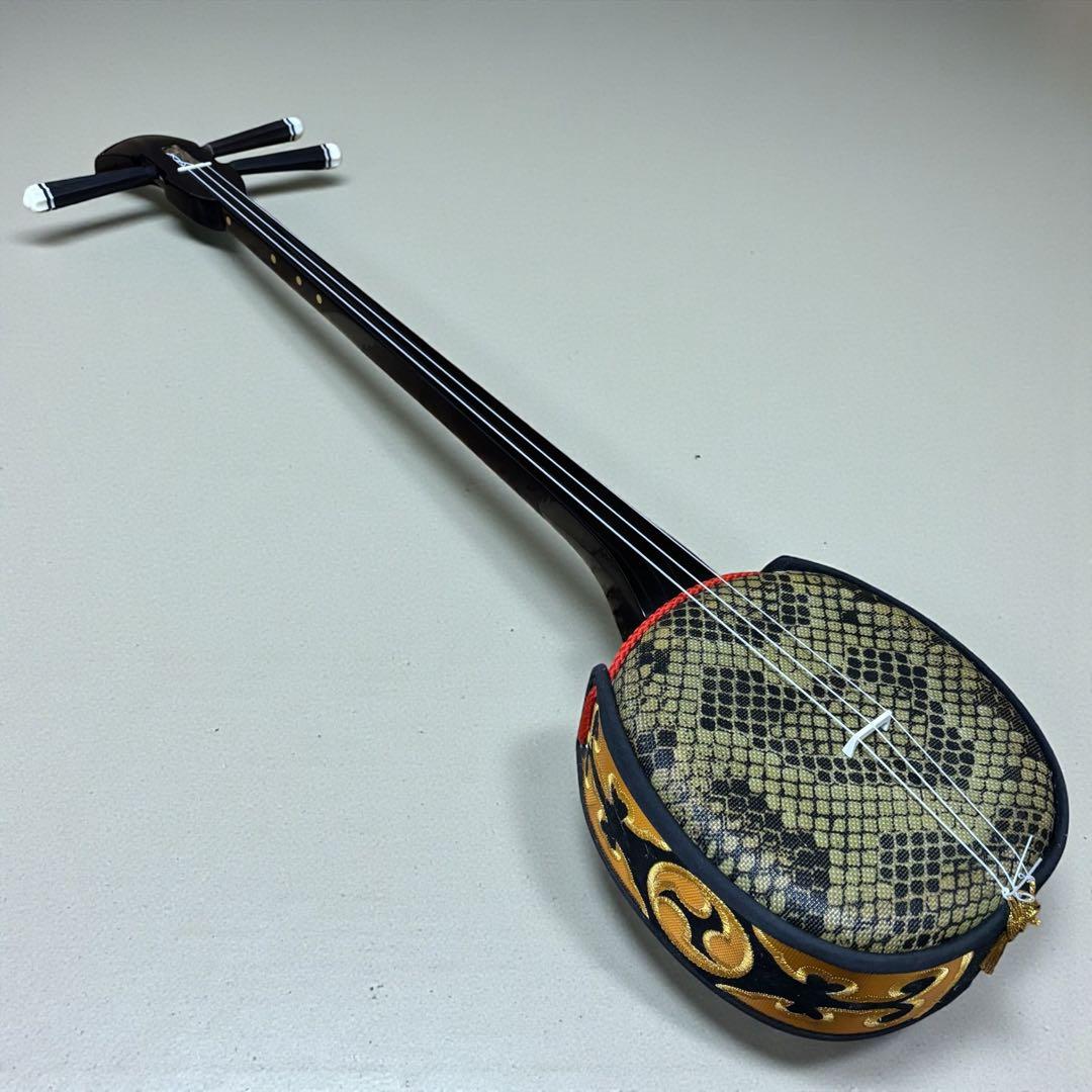 【動作確認済】沖縄三線 人工皮 蛇柄 本体のみ 美品 安定感◎