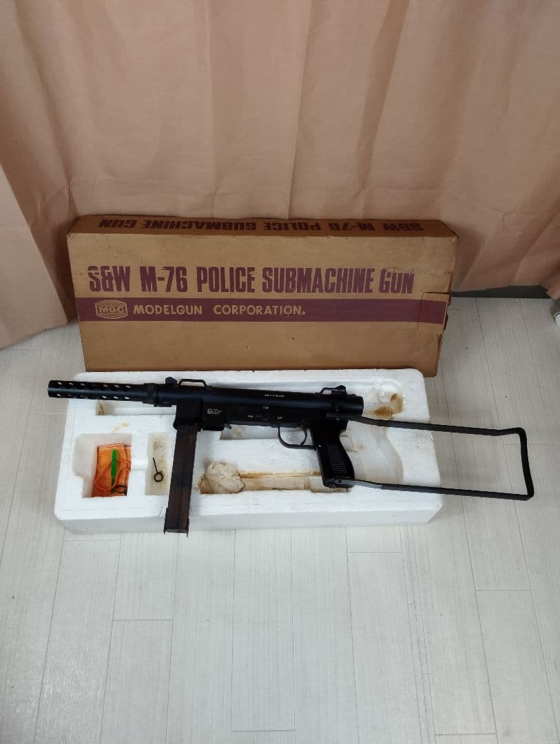 希少　MGC製モデルガン S&W M-76 元箱付 SPG規格品