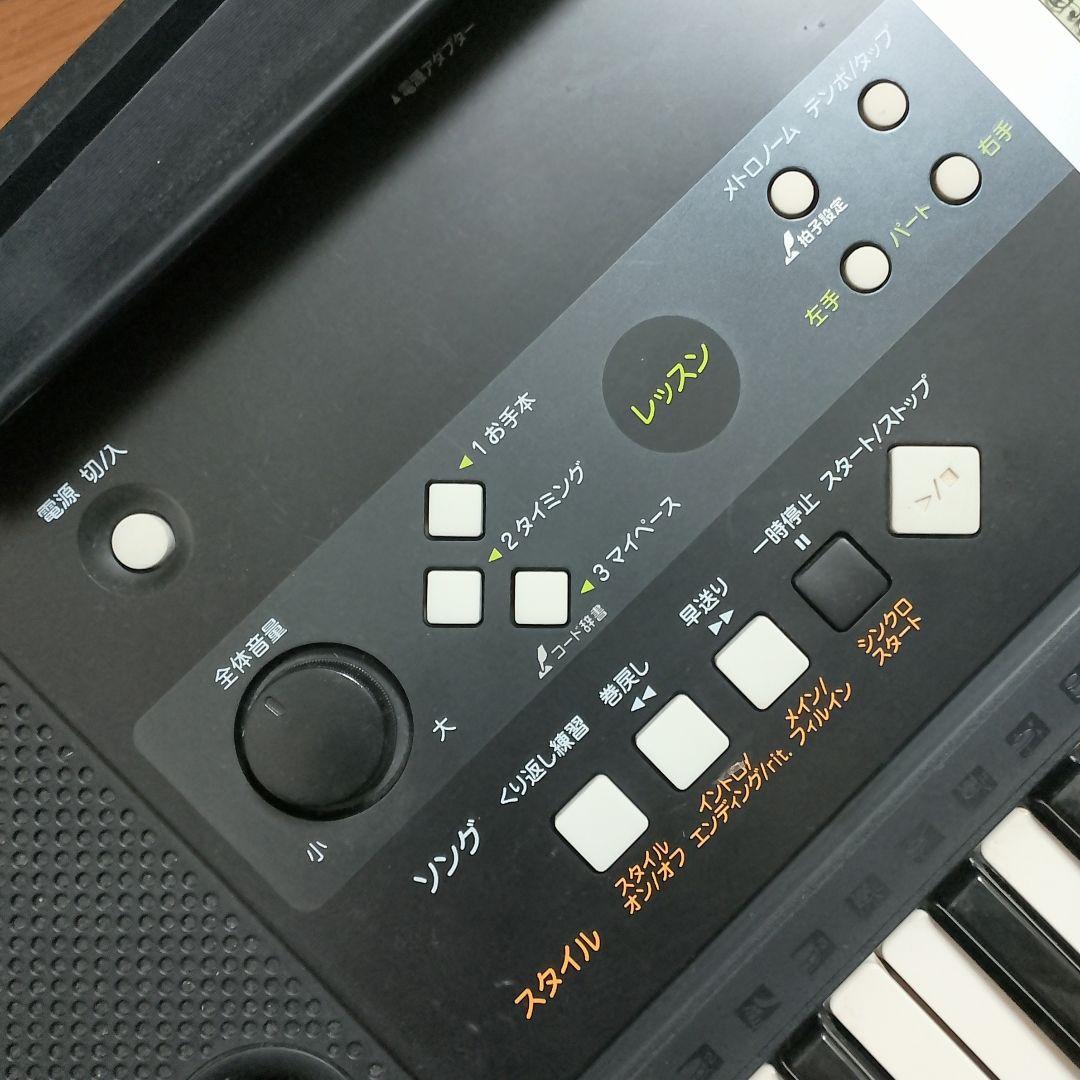 YAMAHA　PORTATONE　PSR-E223　電子キーボード