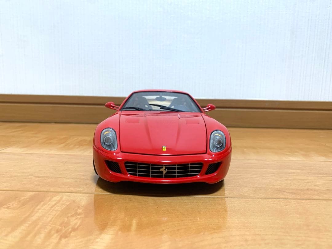 ミニカー Ferrari 599 GTB Fiorano 1/18