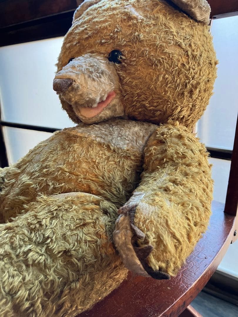 ハンガリー アンティーク テディベア ぼろぼろになるまで愛されたくまのぬいぐるみ