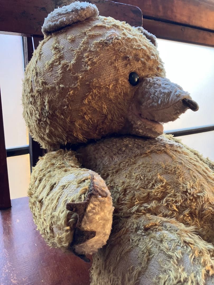 ハンガリー アンティーク テディベア ぼろぼろになるまで愛されたくまのぬいぐるみ