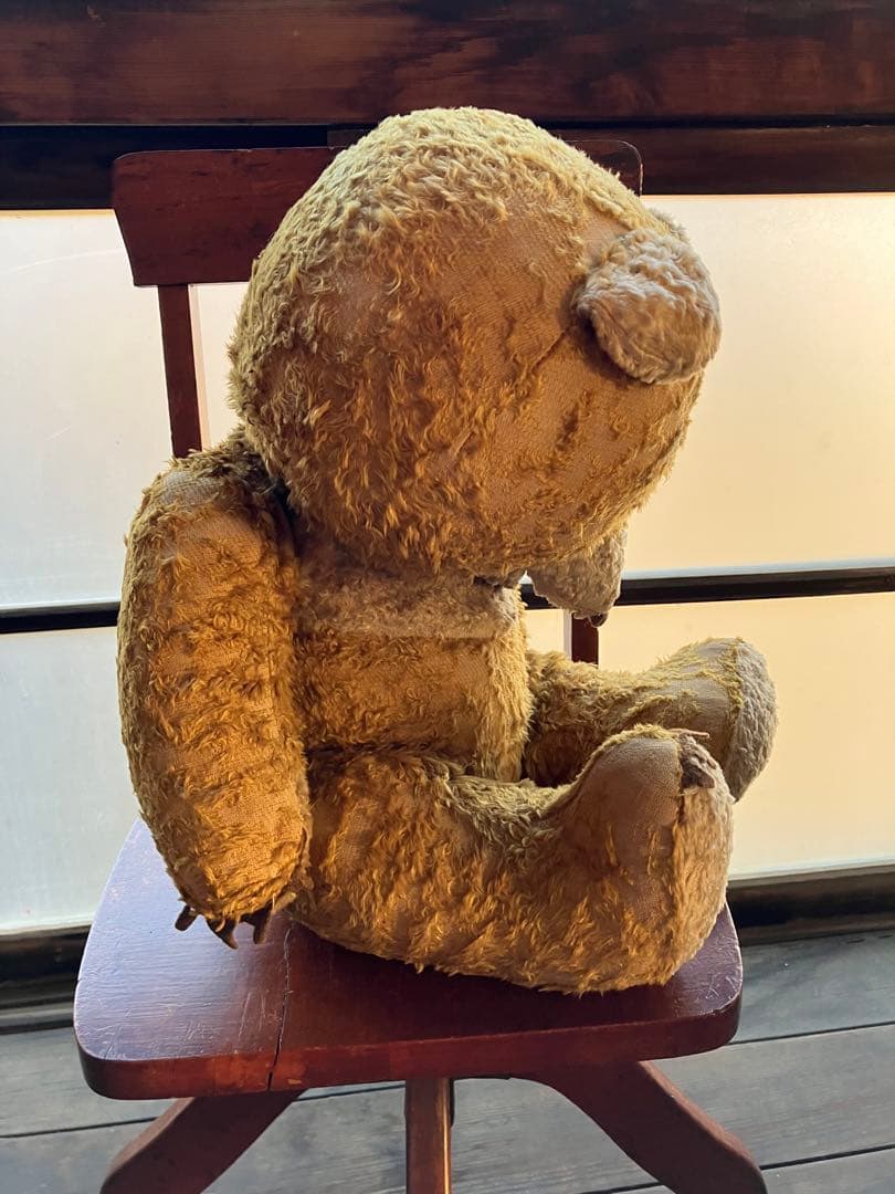 ハンガリー アンティーク テディベア ぼろぼろになるまで愛されたくまのぬいぐるみ