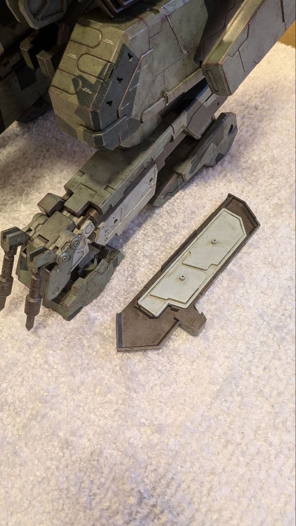 threeA　L GEAR SOLID メタルギアREX　フィギュア