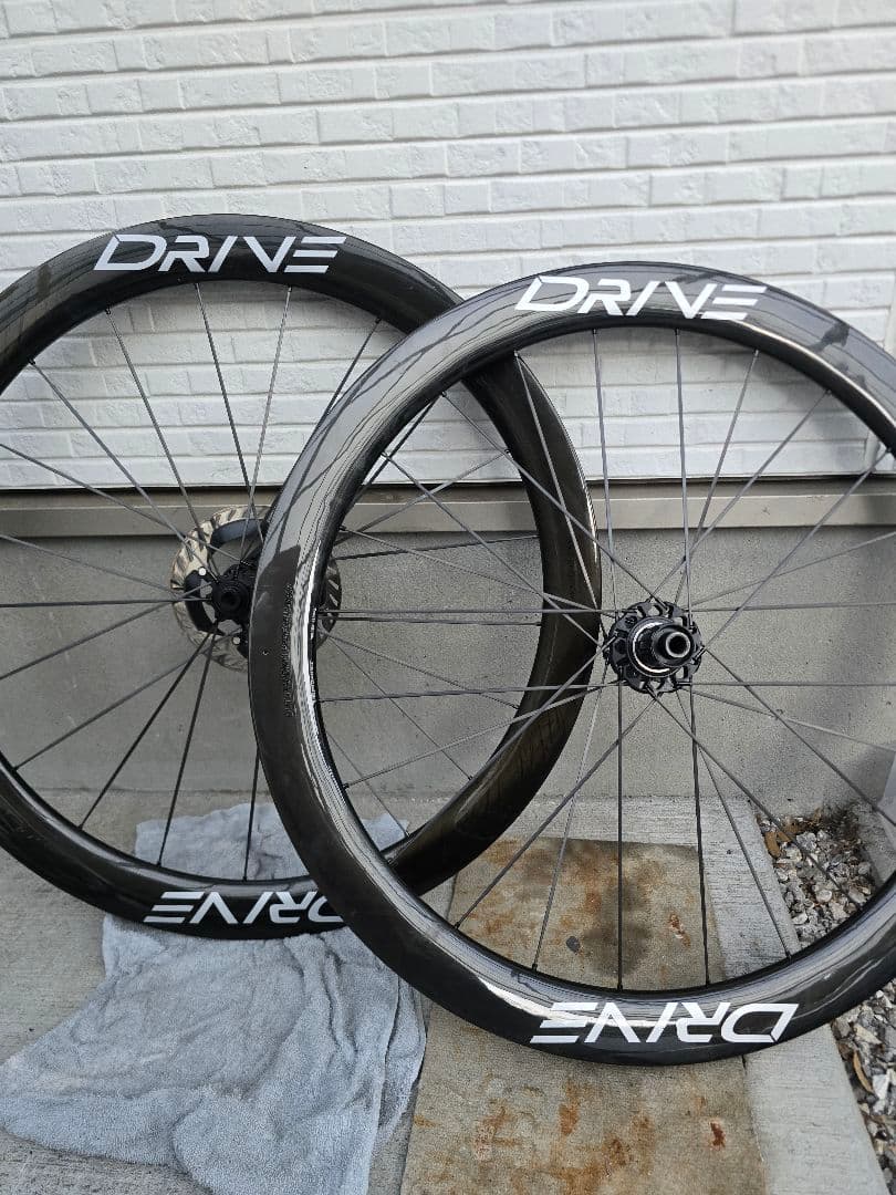 ELITEWHEELS Drive 50D カーボンホイール 完組