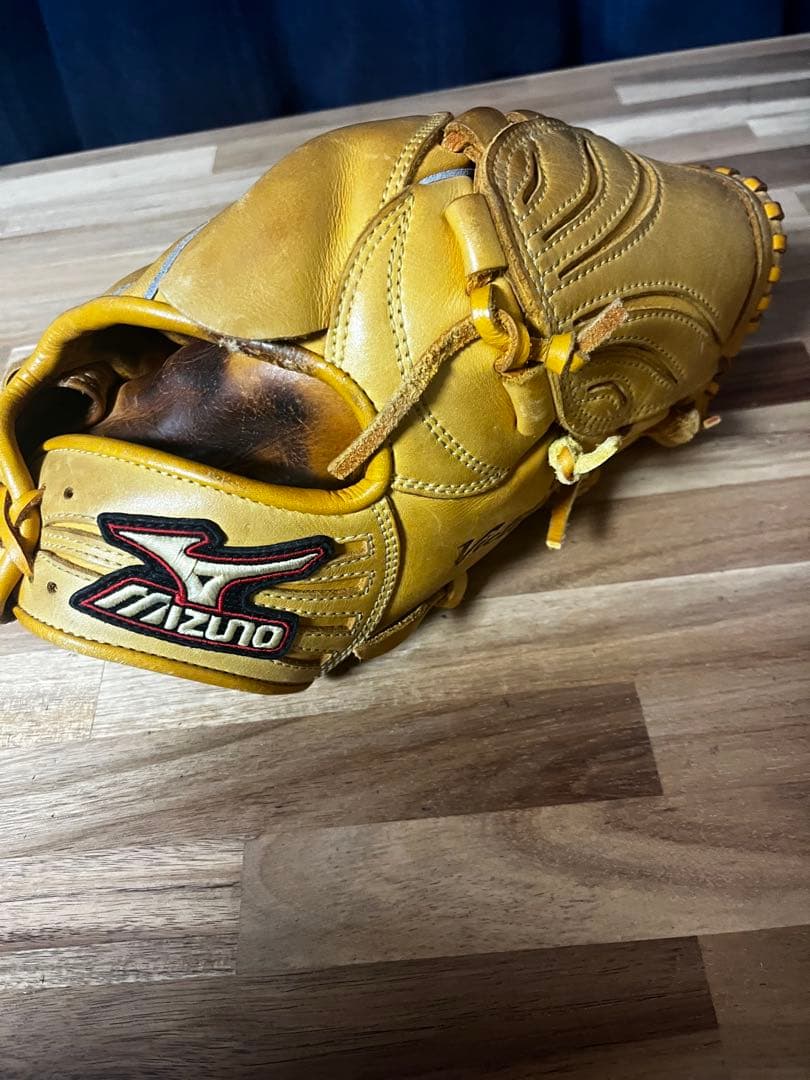 Mizuno Victory Stage 軟式グローブ 右投げ用
