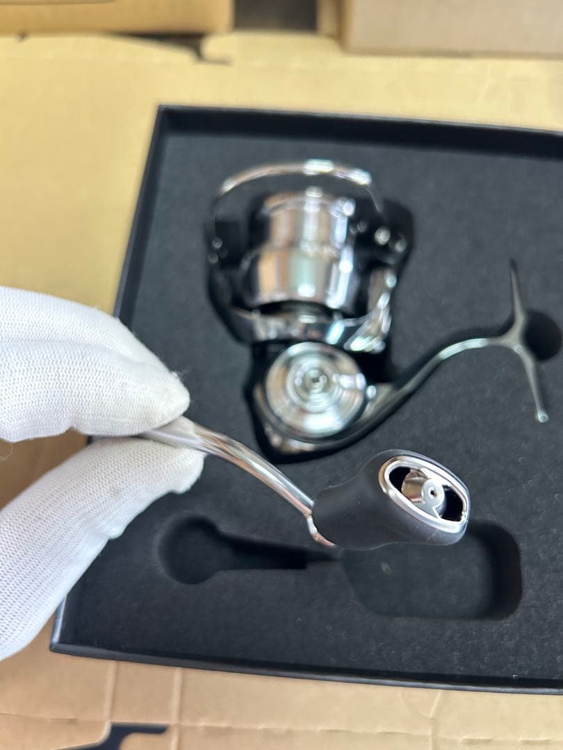 【新品未使用】ダイワ 22イグジストLT2500S EXIST LT2500S