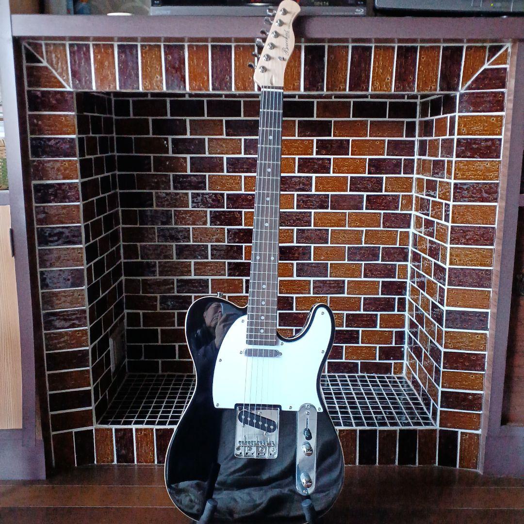 【バッカス】　ブラック ソリッドボディ エレキギター　ソフトケース他付属品