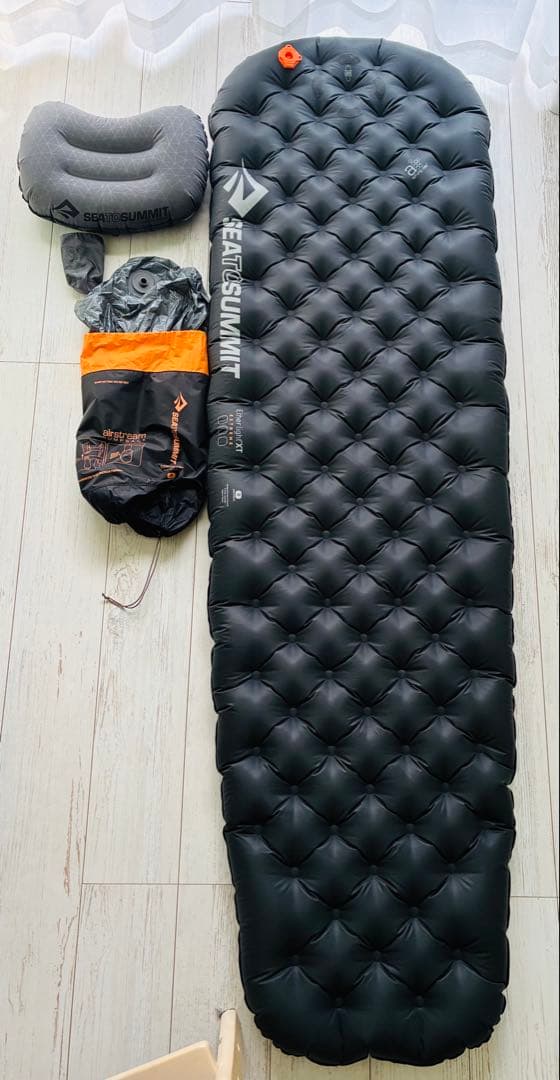 シートゥーサミット　イーサーライトXTエクストリームマット＋ウルトラライトピロー
