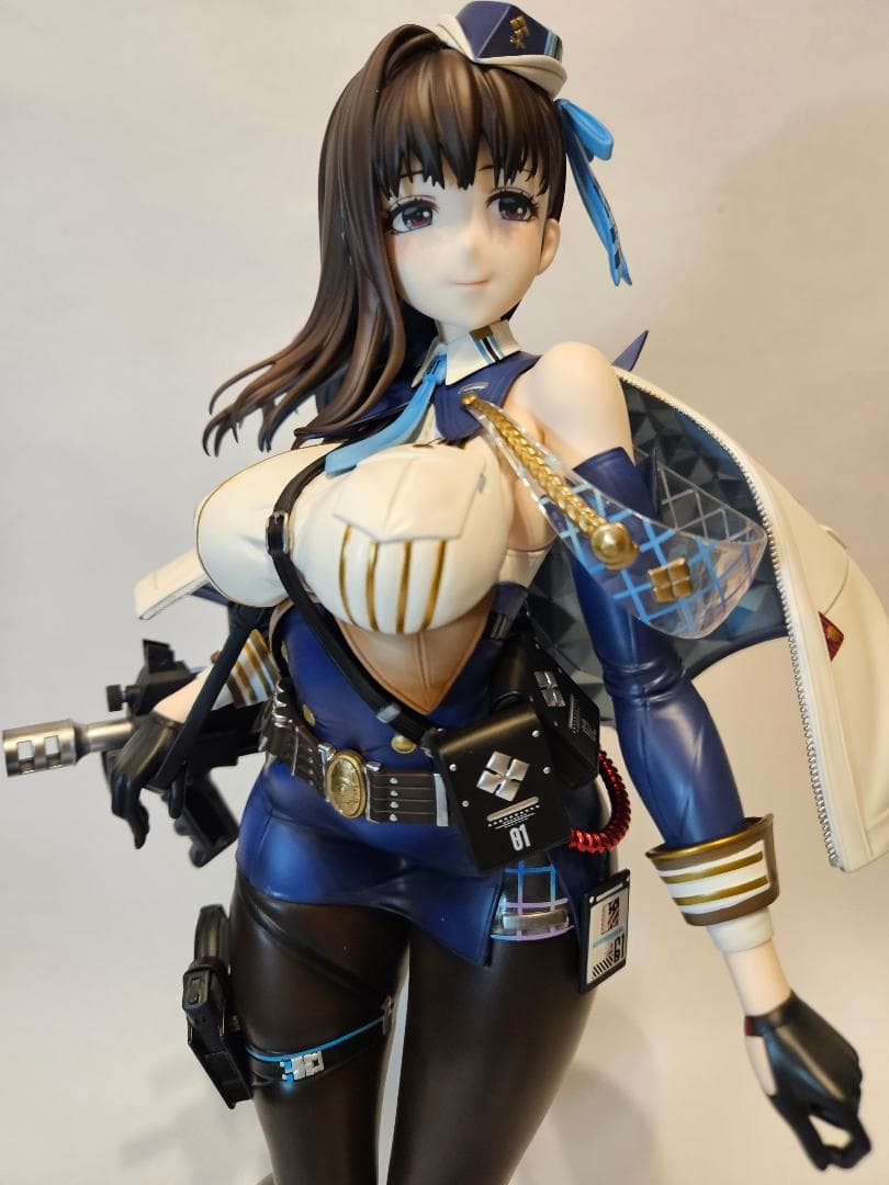 勝利の女神 NIKKE マリアン 1/4 スケールフィギュア