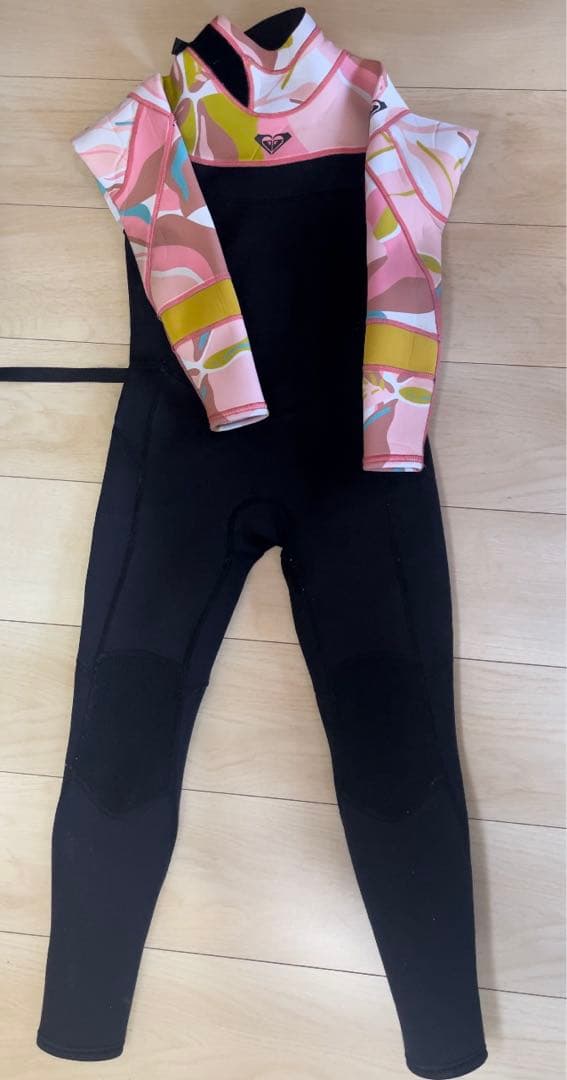 美品！キッズ　ウエットスーツ　130 ロキシー　一回着用