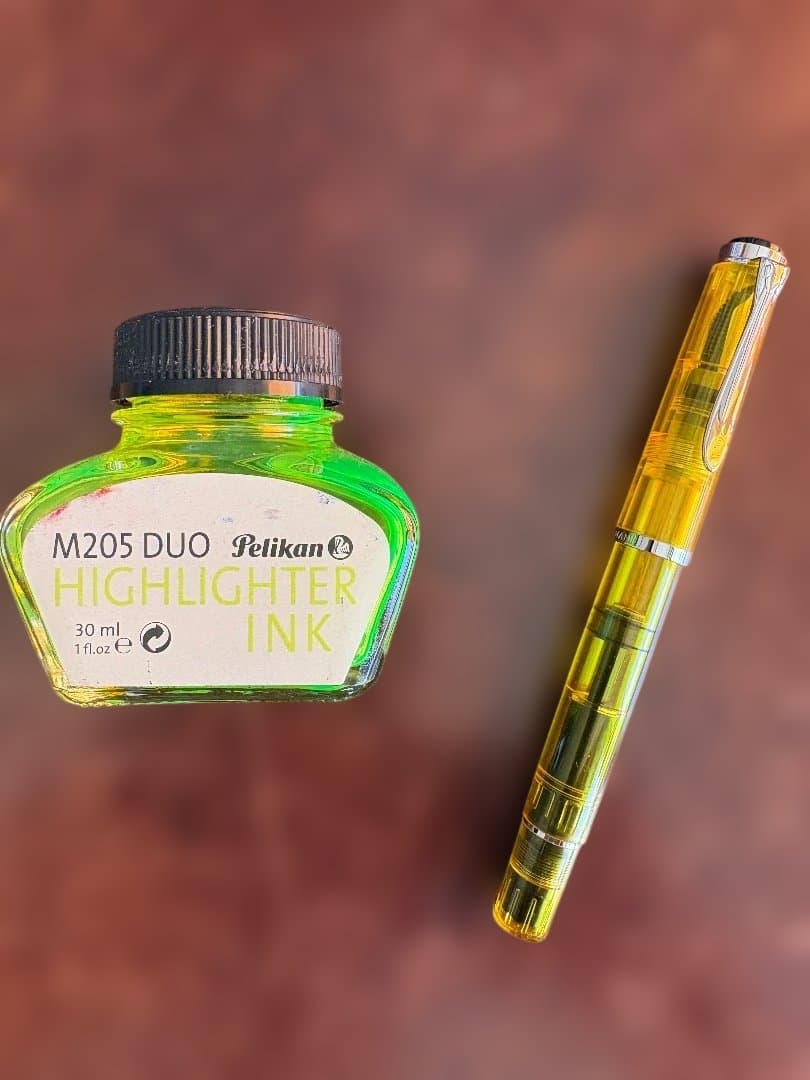 Pelikan M205 Duo NEON　インクセット
