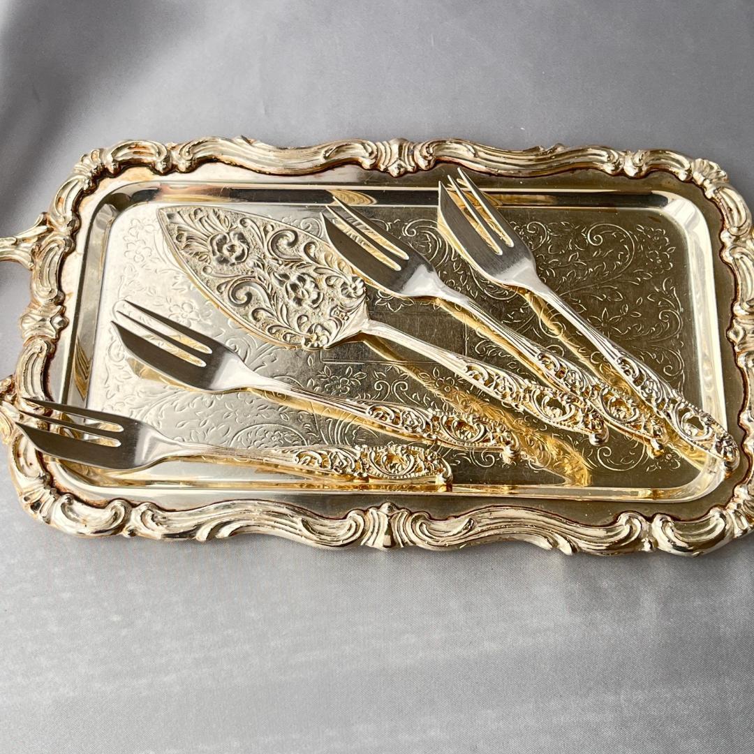 【英国】透かしのケーキフォークケーキ ４本 / サーバー 1本